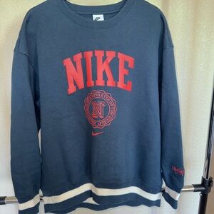 Nike Men's Navy and Red Crewneck Sweater